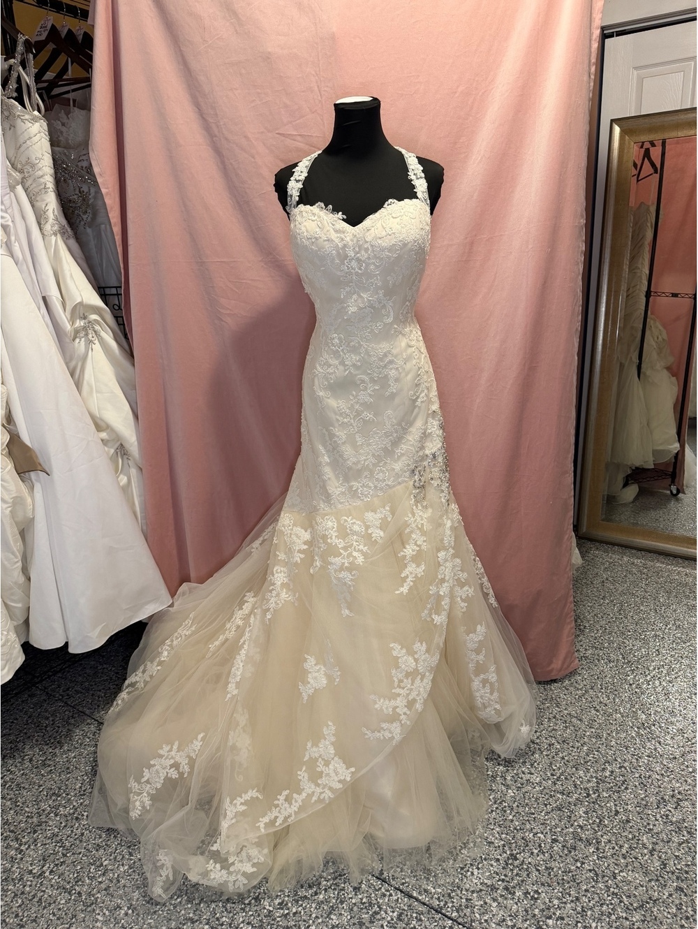 Elegant Jasmine Ivory Lace Mermaid Wedding Dress with Halter Neck
